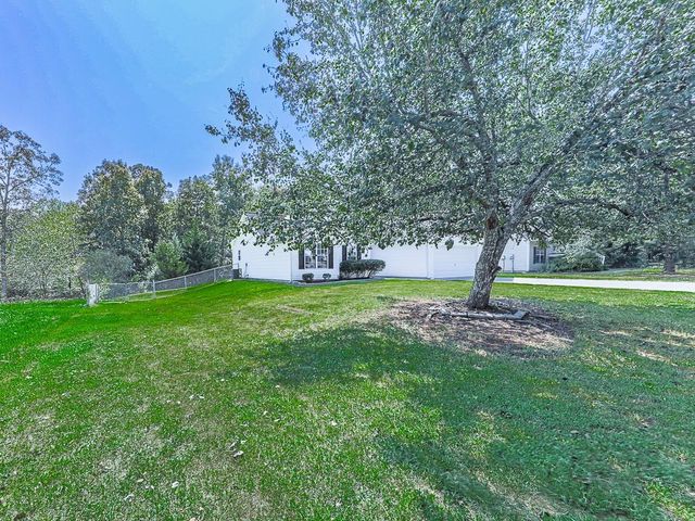 15 Oak Grove Lane NW, Adairsville, GA 30103