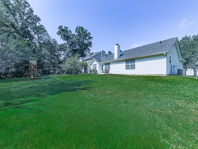 15 Oak Grove Lane NW, Adairsville, GA 30103