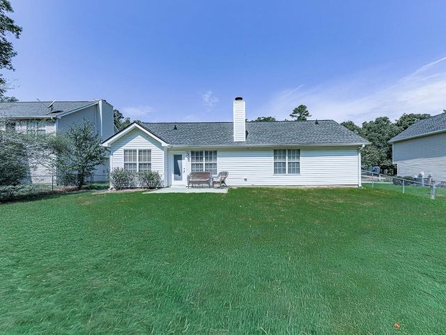 15 Oak Grove Lane NW, Adairsville, GA 30103