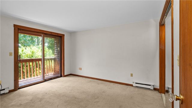 78 Independence Court, Portsmouth, RI 02871
