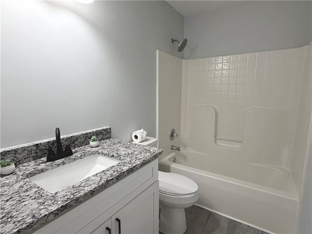 113 Graystone TRCE, Suffolk, VA 23435