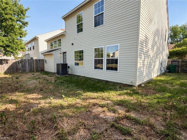 113 Graystone TRCE, Suffolk, VA 23435