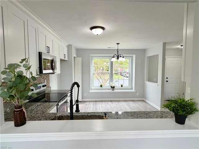 113 Graystone TRCE, Suffolk, VA 23435