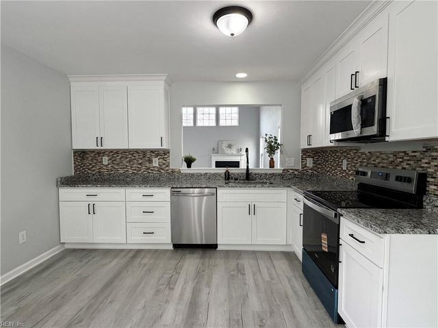 113 Graystone TRCE, Suffolk, VA 23435