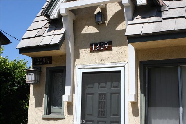1209 Hyperion Avenue, Los Angeles, CA 90029