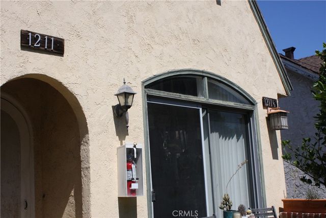1209 Hyperion Avenue, Los Angeles, CA 90029