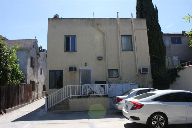 1209 Hyperion Avenue, Los Angeles, CA 90029