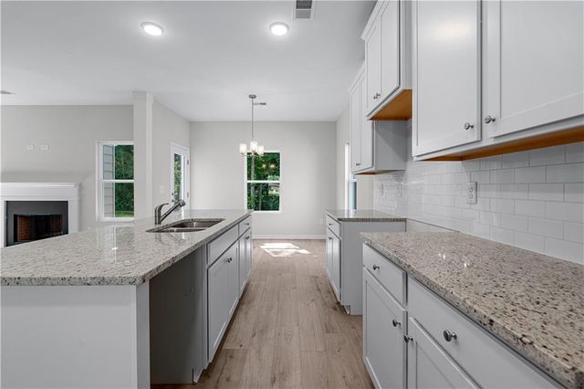 493 Charleston Place, Villa Rica, GA 30180