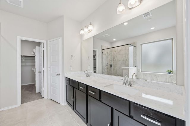 1334 Wild Mustang Trail, Richmond, TX 77406