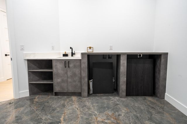 6016 Copper Ridge Street, Nixa, MO 65714