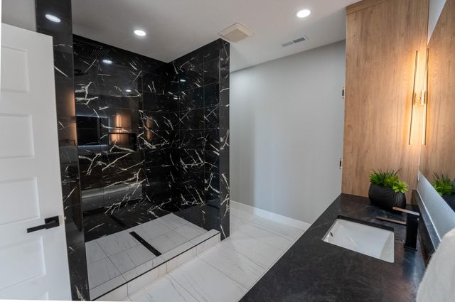 6016 Copper Ridge Street, Nixa, MO 65714