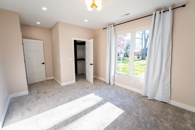 6016 Copper Ridge Street, Nixa, MO 65714