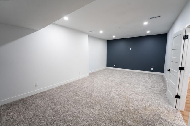 6016 Copper Ridge Street, Nixa, MO 65714