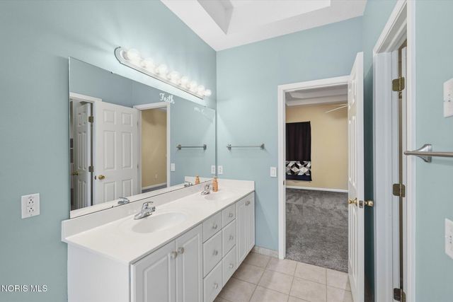 3130 Stonegate Drive, Maumee, OH 43537