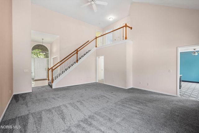 3130 Stonegate Drive, Maumee, OH 43537