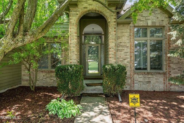 3130 Stonegate Drive, Maumee, OH 43537