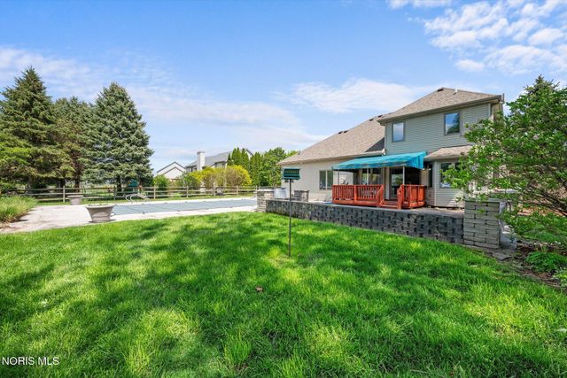 3130 Stonegate Drive, Maumee, OH 43537