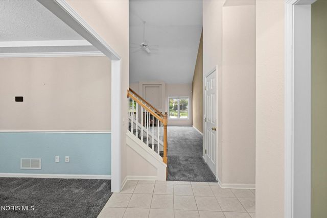 3130 Stonegate Drive, Maumee, OH 43537