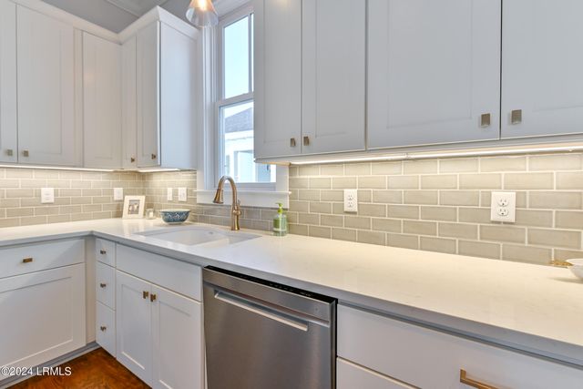 7 Abbey Row, Beaufort, SC 29906