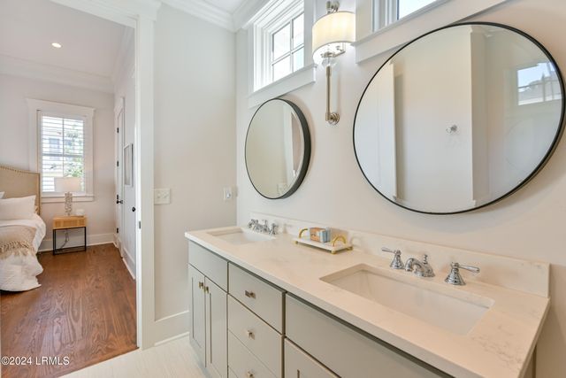 7 Abbey Row, Beaufort, SC 29906