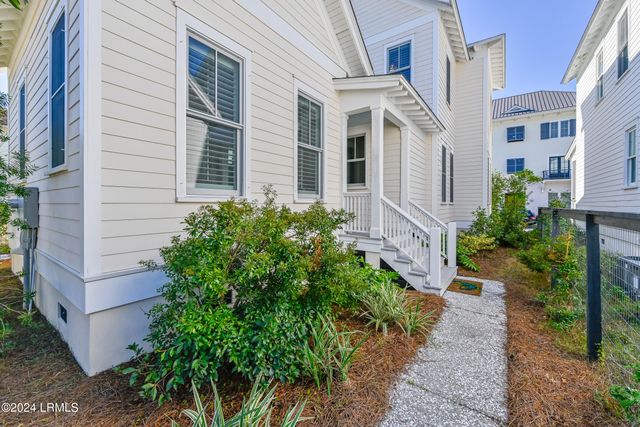 7 Abbey Row, Beaufort, SC 29906