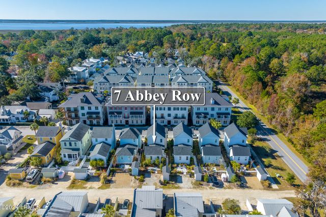 7 Abbey Row, Beaufort, SC 29906