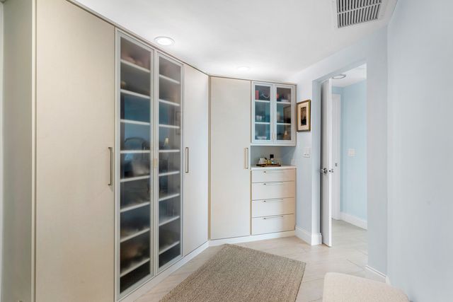 2100 S Ocean Boulevard 204 N, Palm Beach, FL 33480