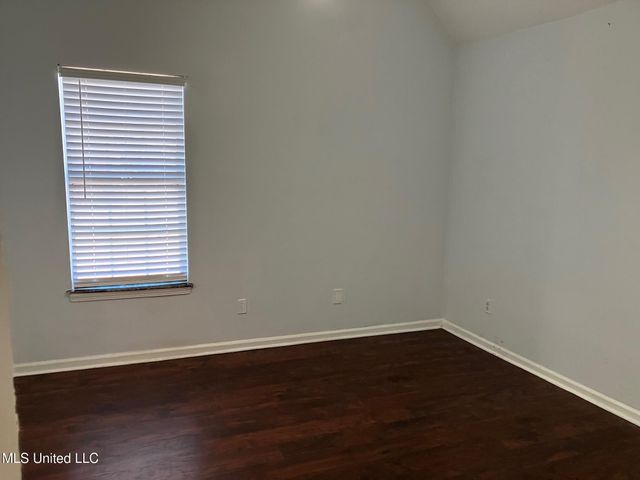 7054 Foxhall Drive, Horn Lake, MS 38637