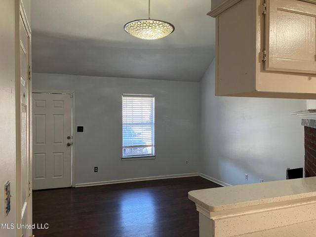 7054 Foxhall Drive, Horn Lake, MS 38637