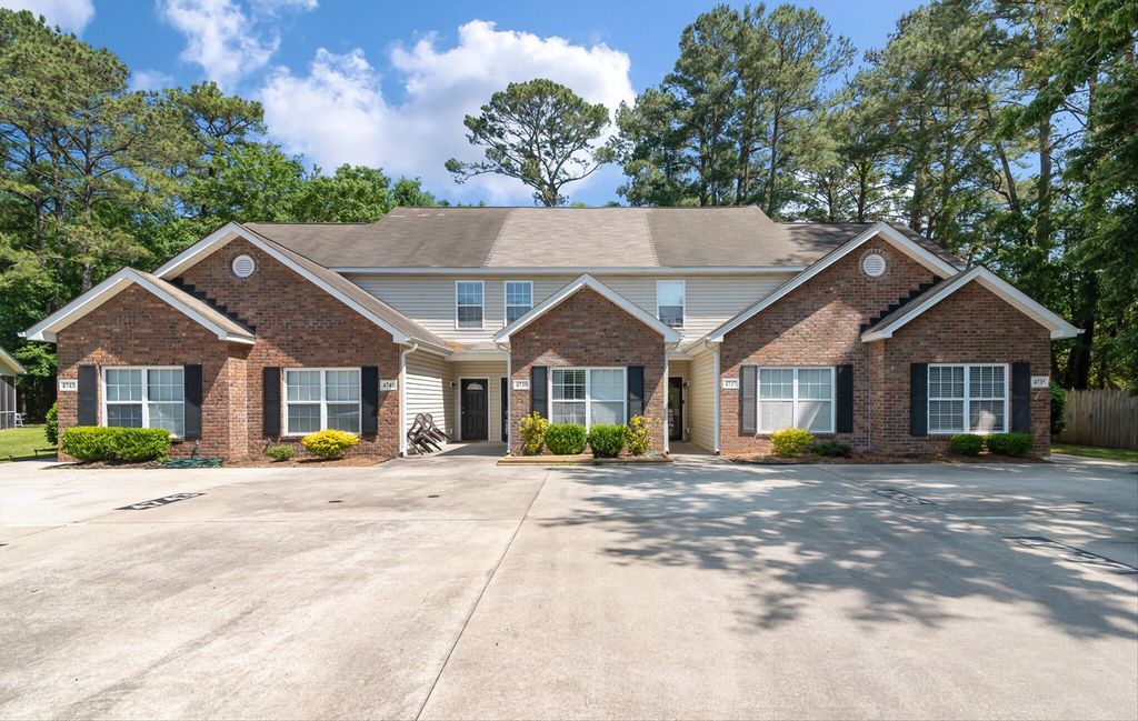 4735 Skillmaster Court, North Charleston, SC 29418