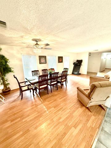 18798 Farallon Road, Madera, CA 93638