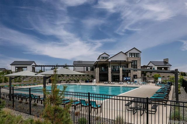 8107 Arapahoe Peak Street, Littleton, CO 80125