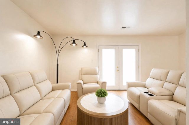 7921 MEADOW CT, Manassas, VA 20109