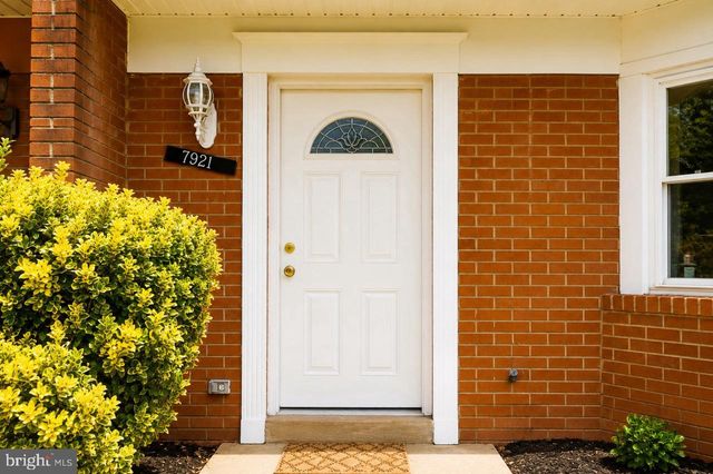 7921 MEADOW CT, Manassas, VA 20109