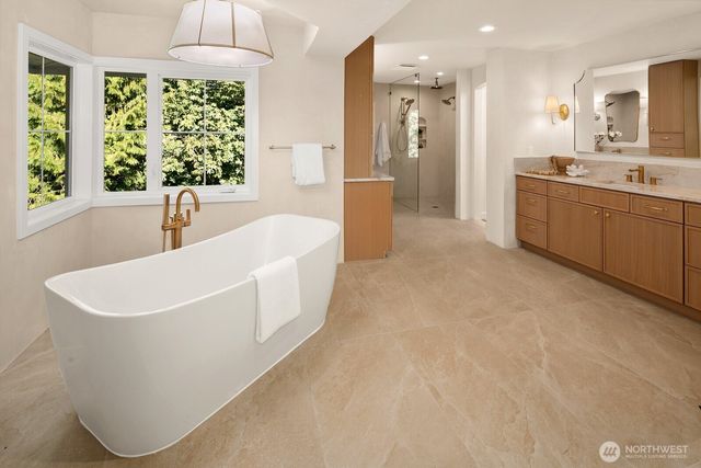 12633 75th Street SE, Snohomish, WA 98290