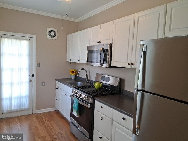 40 HAMPTON RD, Linthicum Heights, MD 21090