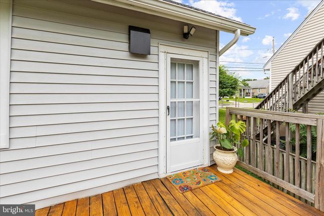 40 HAMPTON RD, Linthicum Heights, MD 21090