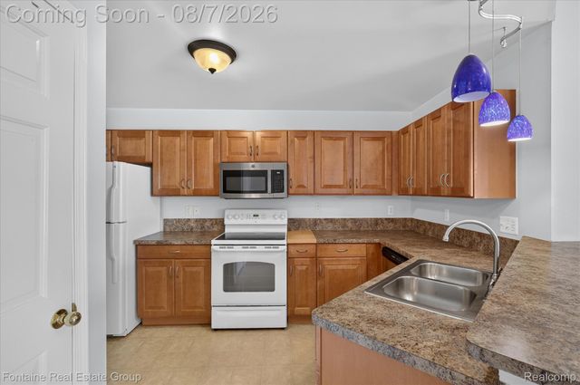 3046 Cloverly Lane, Ann Arbor, MI 48108