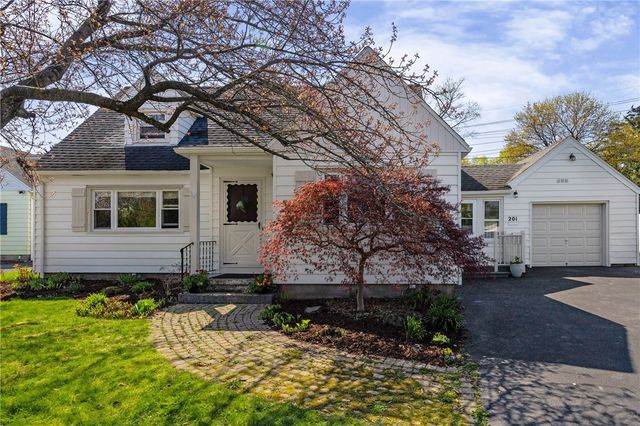 201 Shelford Road, Irondequoit, NY 14609