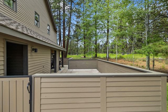 60779 Currant Way, Bend, OR 97702