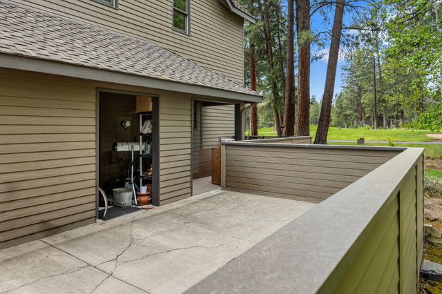 60779 Currant Way, Bend, OR 97702