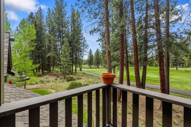 60779 Currant Way, Bend, OR 97702