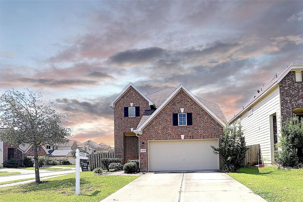14239 Oro Valley Drive, Houston, TX 77083