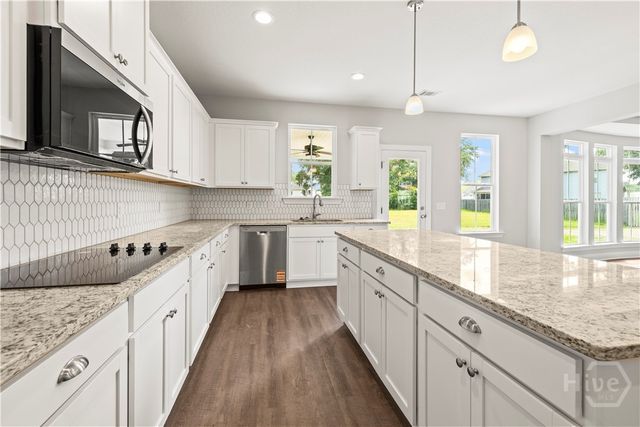 31 Oakmont Drive, Guyton, GA 31312