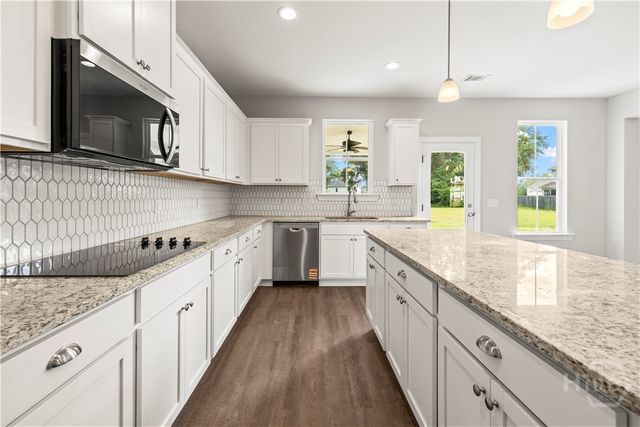 31 Oakmont Drive, Guyton, GA 31312