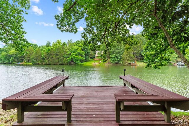 464 Foxfire Crossing Drive, Innsbrook, MO 63390