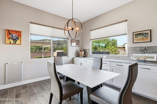 9915 E Goldsmith Place, Tucson, AZ 85749