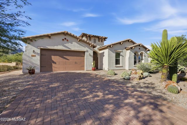 9915 E Goldsmith Place, Tucson, AZ 85749
