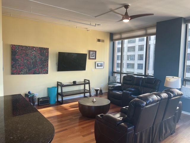 520 S State Street 1201, Chicago, IL 60605
