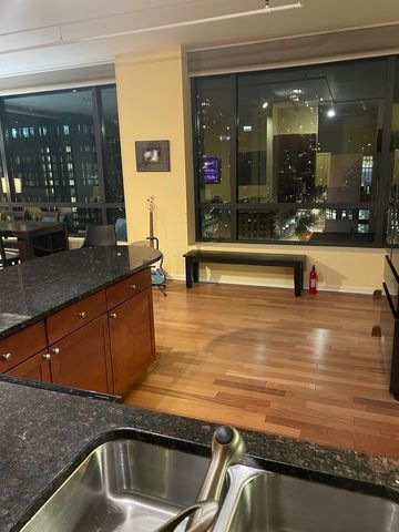 520 S State Street 1201, Chicago, IL 60605